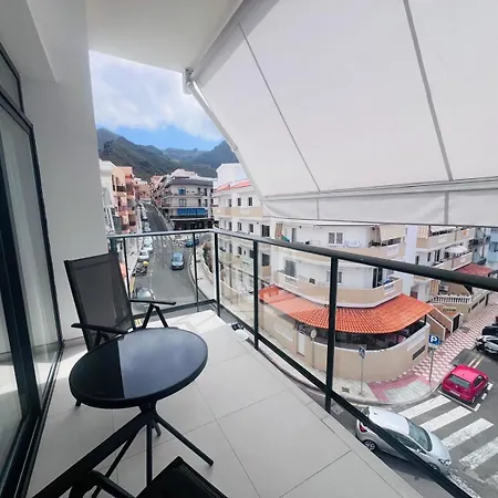 Vistas Korner Centr شقة *