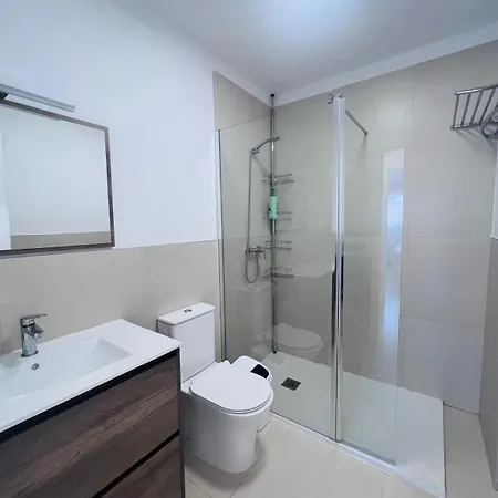 Vistas Korner Centr أذيخي