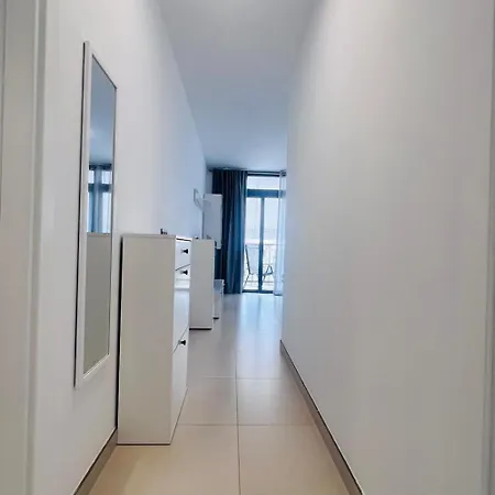 شقة Vistas Korner Centr